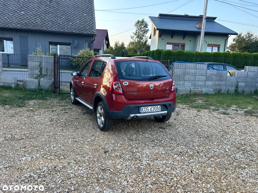 Dacia Sandero 1.6 Hi-Flex - 25