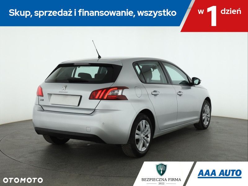 Peugeot 308 - 7