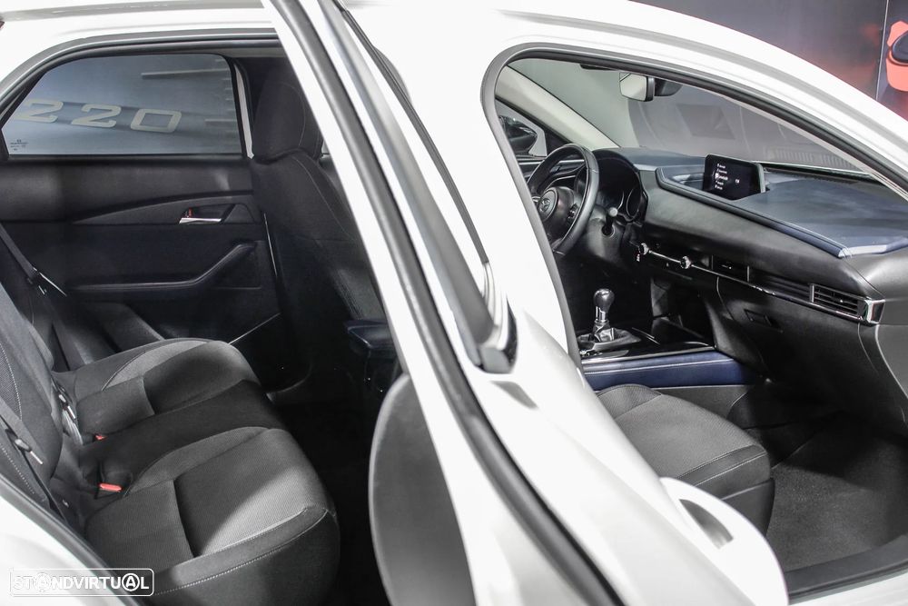 Mazda CX-30 1.8 Sky-D Evolve i-Active - 13