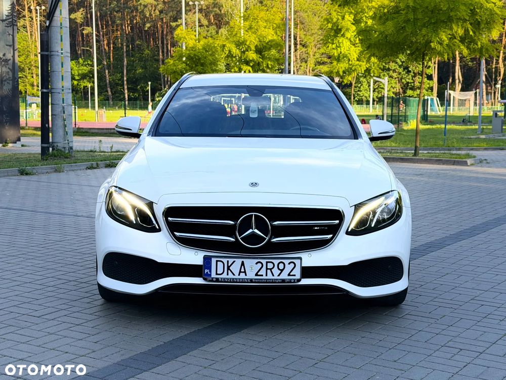 Mercedes-Benz Klasa E 200 d 9G-TRONIC - 4
