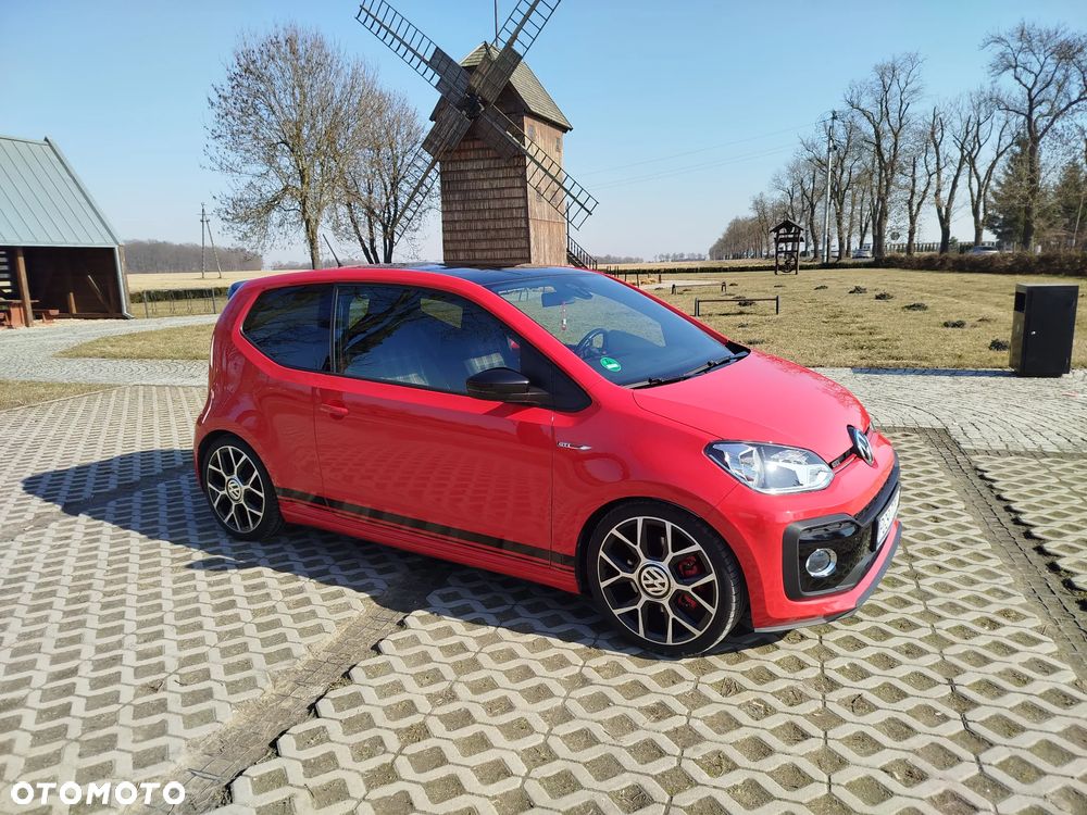 Volkswagen up! GTI - 4