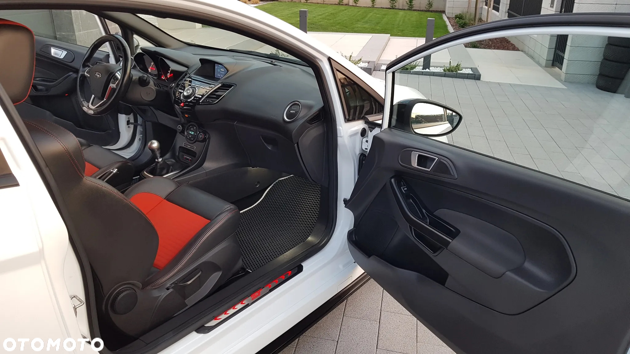Ford Fiesta ST200 - 34