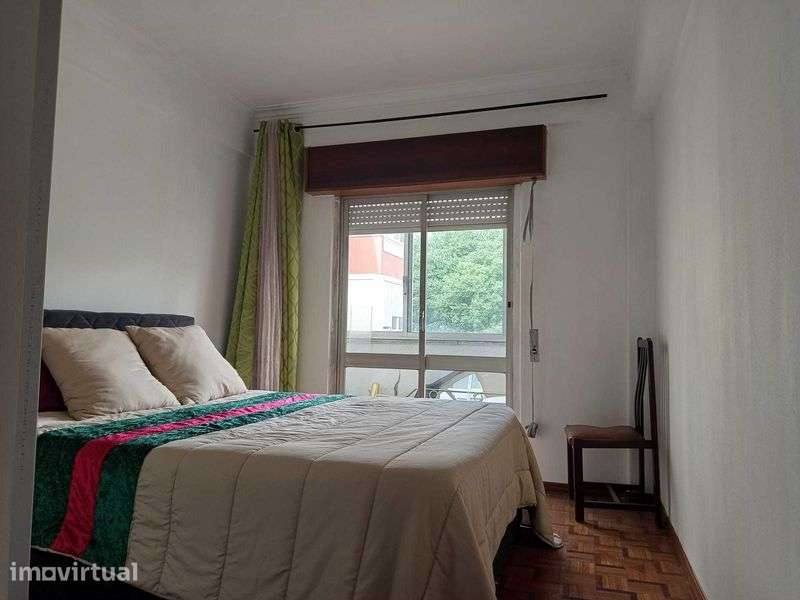 Apartamento T3 duas casas de banho em Damaia - Grande imagem: 3/12