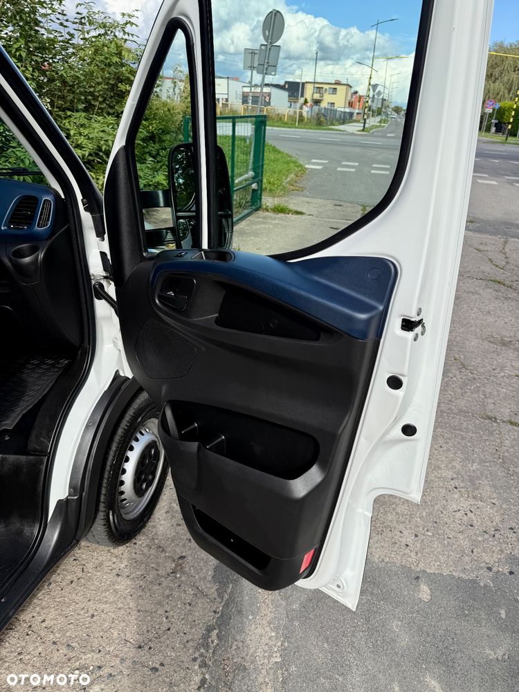 Iveco DAILY KONTENER WINDA - 15