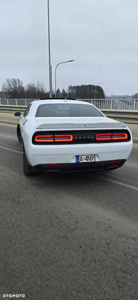 Dodge Challenger Automatik R/T Plus - 13