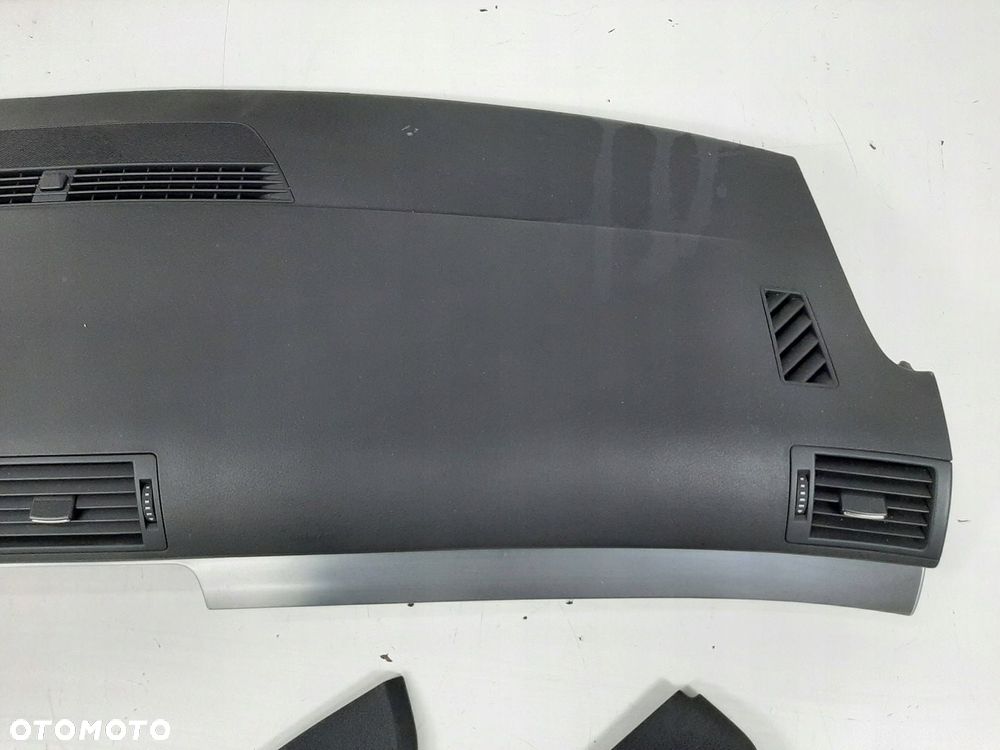 AUDI A4 B7 SEDAN S-LINE 07R DESKA KONSOLA ROZDZIELCZA PODUSZKA PASAZERA - 10