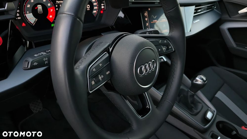 Audi A3 Sportback 35 TFSI Advanced - 19