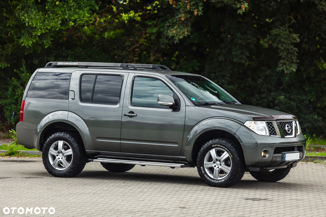 Nissan Pathfinder 2.5 D Platinum - 8
