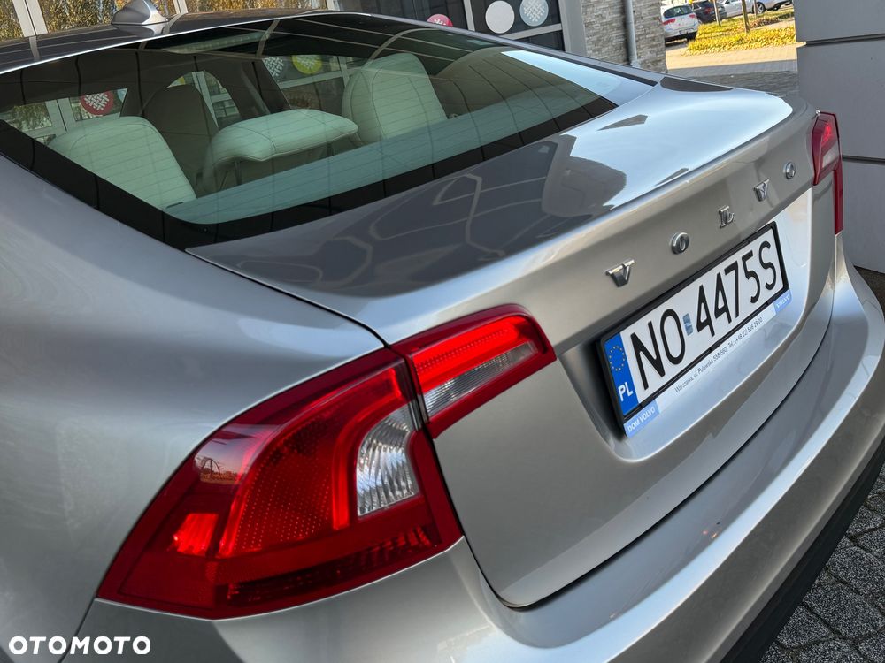 Volvo S60 - 31