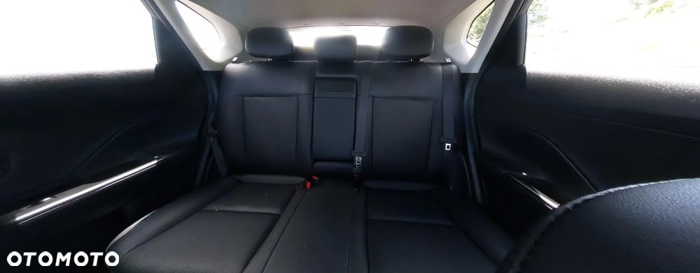 Hyundai Kona - 16