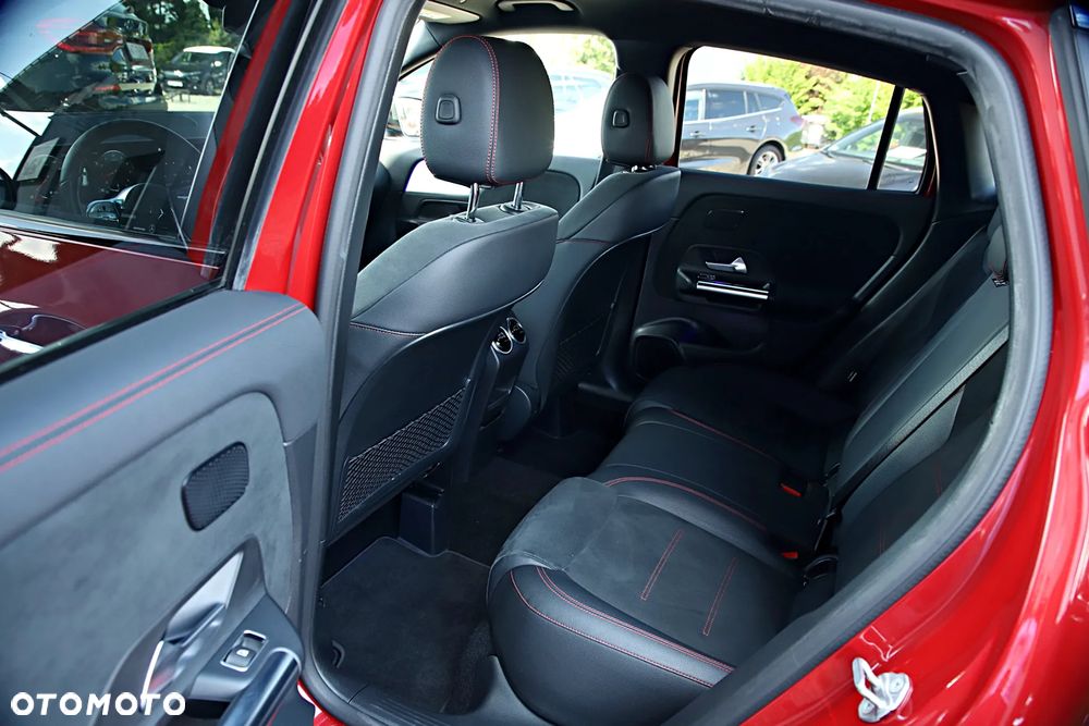 Mercedes-Benz GLA 250 Style - 19