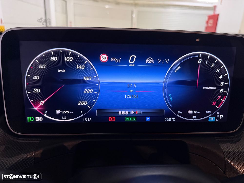 Mercedes-Benz C 300 e AMG Line - 23