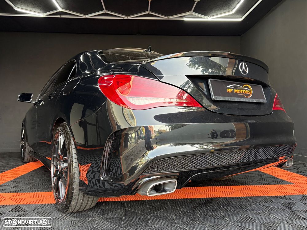 Mercedes-Benz CLA 220 CDI 7G-DCT AMG Line - 31