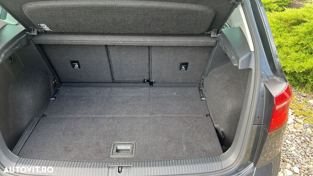 Volkswagen Golf Sportsvan - 6