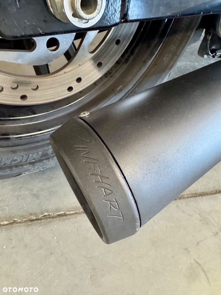 Harley-Davidson Dyna Super Glide - 8