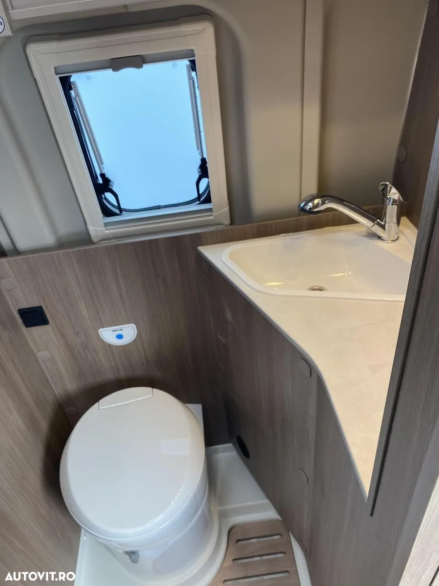 Hymer-Eriba Carado CVE600 - 7