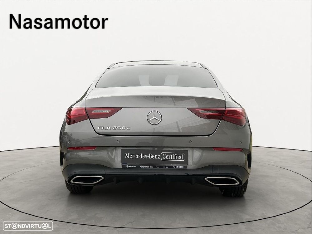 Mercedes-Benz CLA 250 - 4
