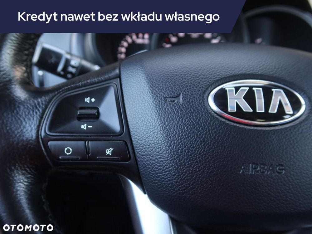Kia Rio - 19