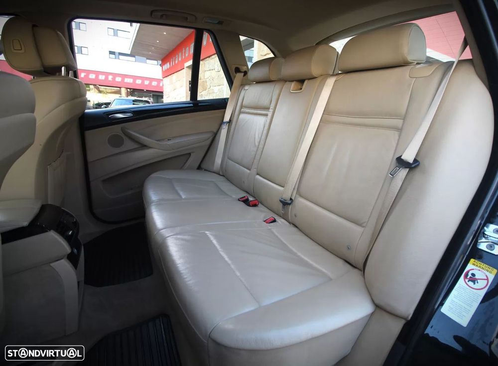 BMW X5 30 i xDrive - 13