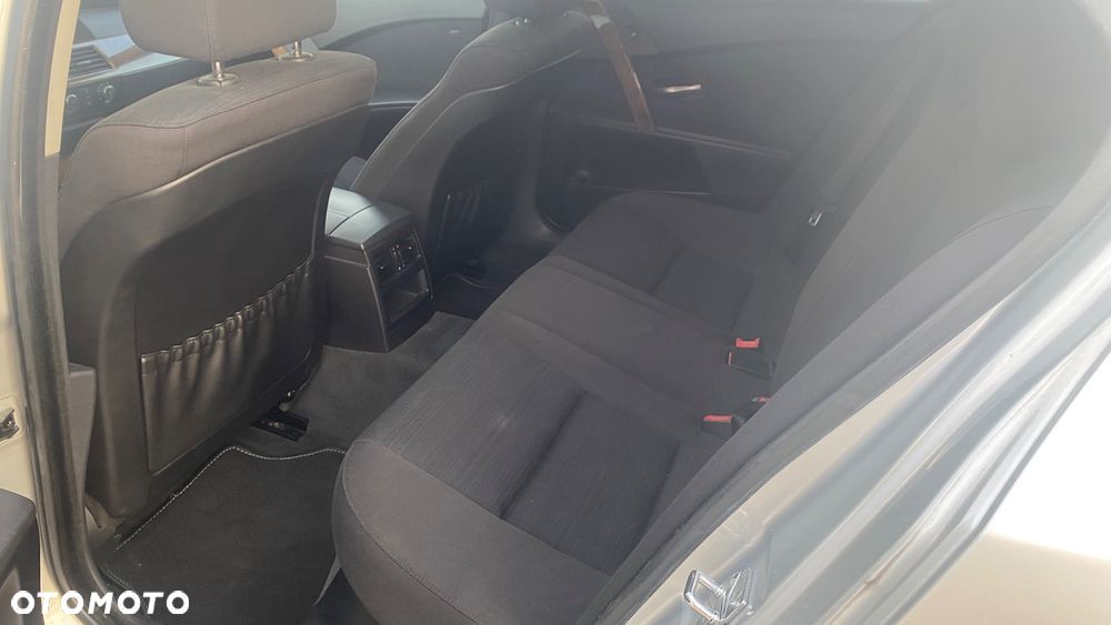 BMW Seria 5 - 12