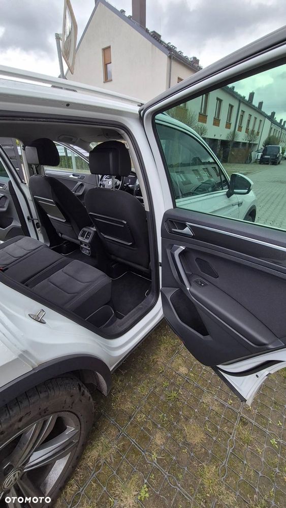 Volkswagen Tiguan - 22