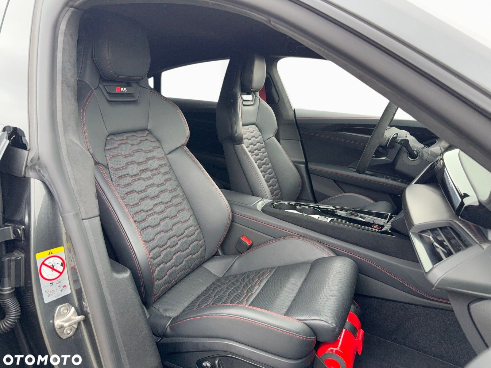 Audi RS e-tron GT - 13
