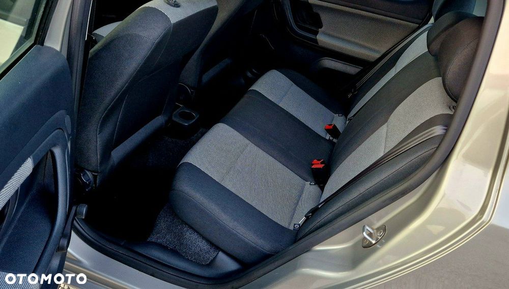 Skoda Fabia 1.4 16V Elegance - 26