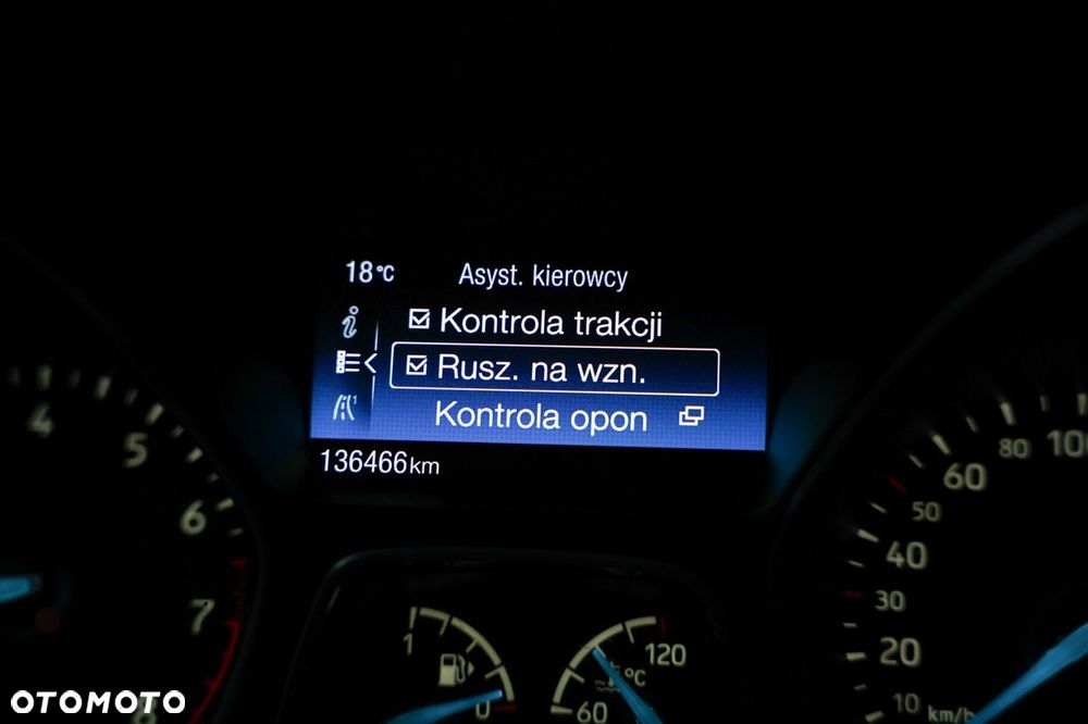 Ford Focus 1.6 Trend - 29
