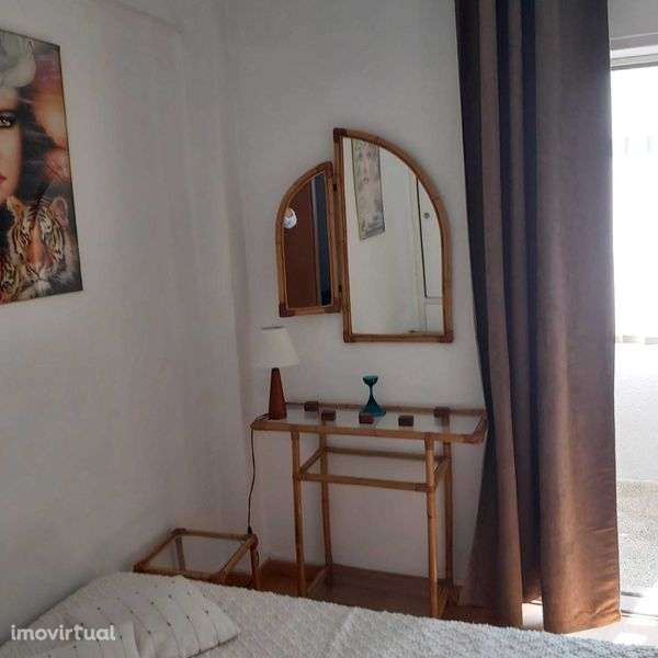 Arrenda-se T1 Paço de Arcos - Grande imagem: 3/9