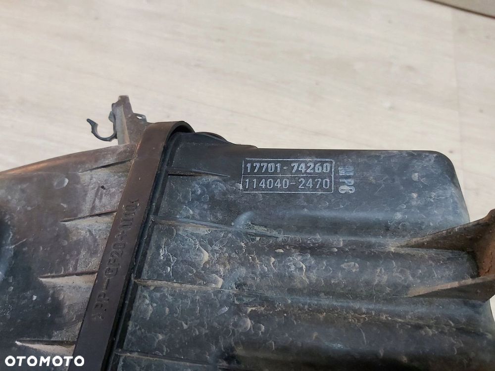 Toyota RAV4 I 2,0 3s-fe obudowa filtra powietrza puszka 17705-74380 - 4