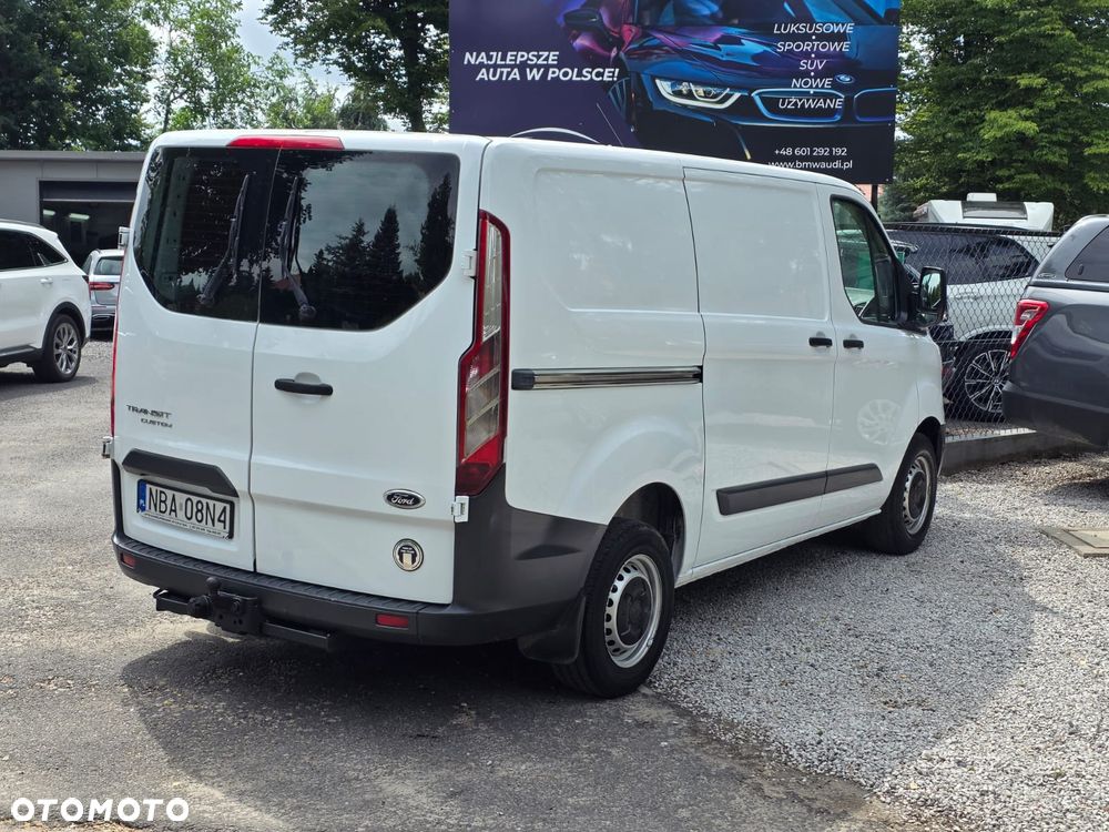 Ford TRANSIT CUSTOM - 11