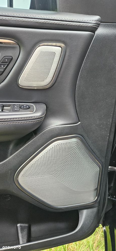 RAM 1500 - 8