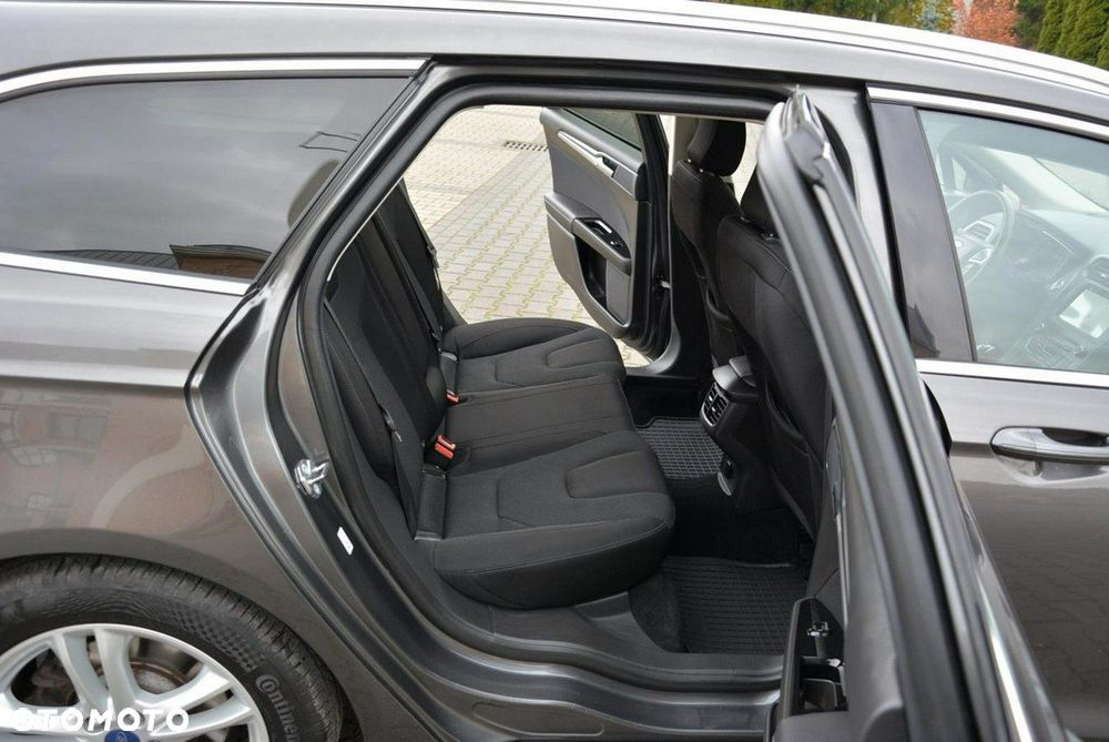 Ford Mondeo - 15