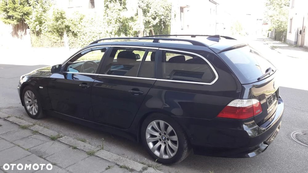 BMW Seria 5 520d - 15