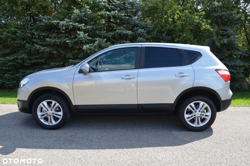 Nissan Qashqai 1.6 Visia - 10