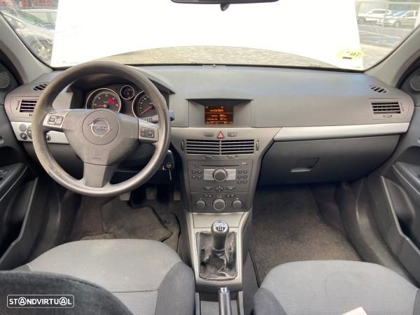 Para Peças Opel Astra H (A04) - 8