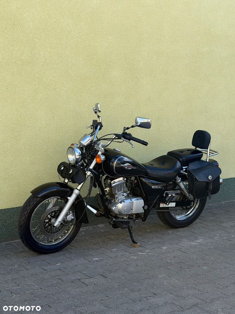 Suzuki Marauder - 26
