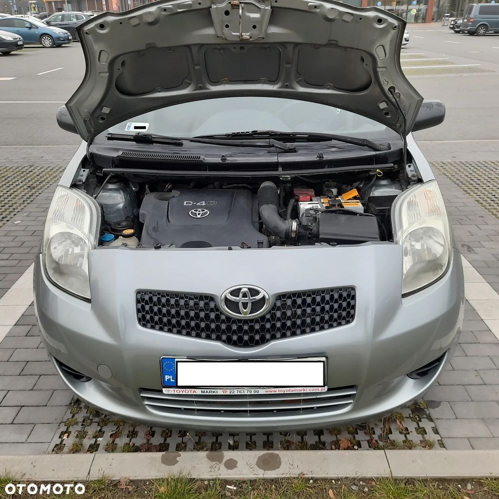 Toyota Yaris 1.4 D-4D Luna A/C - 6