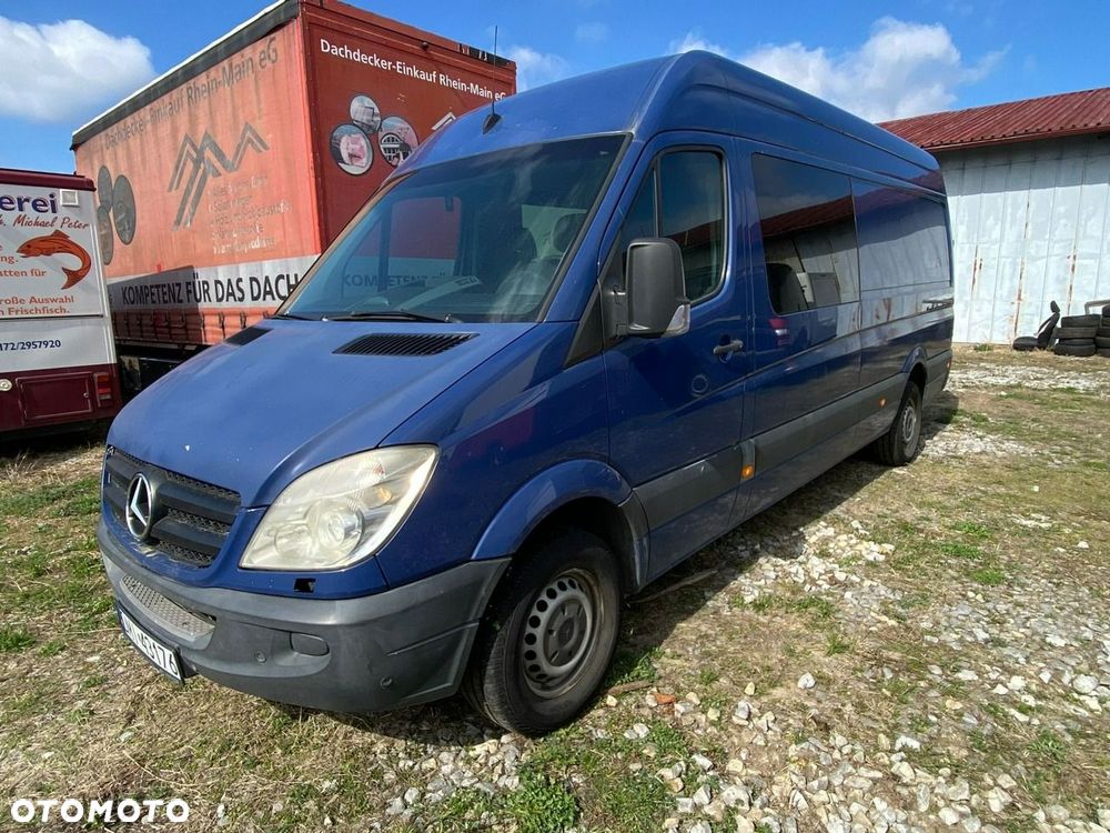 Mercedes-Benz Sprinter - 1