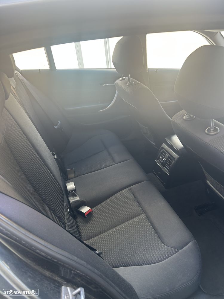 BMW 116 d EfficientDynamics - 13