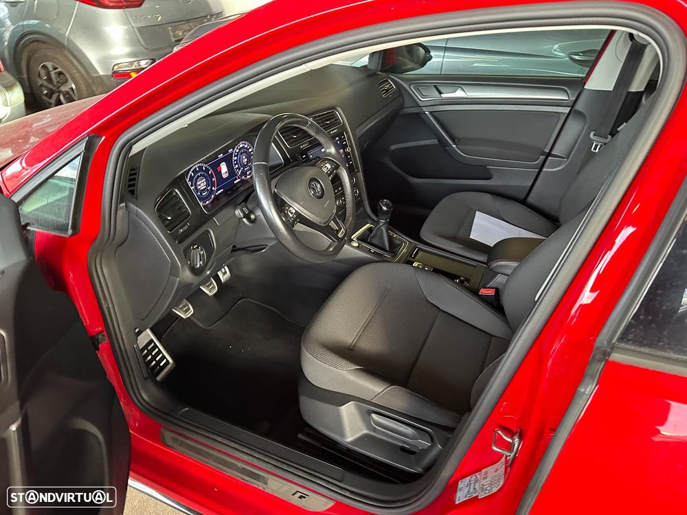 VW Golf 1.0 TSI R-Line - 8