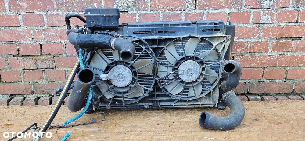 TOYOTA COROLLA VERSO II 2 2.2 D-CAT 177 KM 2ADFHV komplet chłodnic z wentylatorem chłodnica wody klimatyzacji wentylator chłodnicy - 8