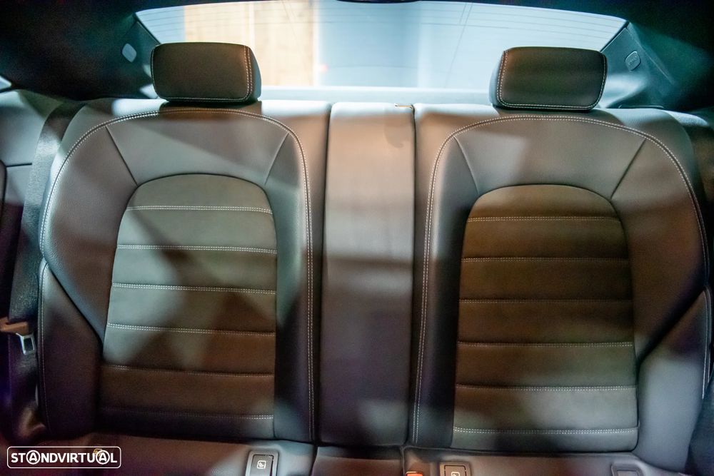 Mercedes-Benz C 250 d 9G-TRONIC AMG Line - 13