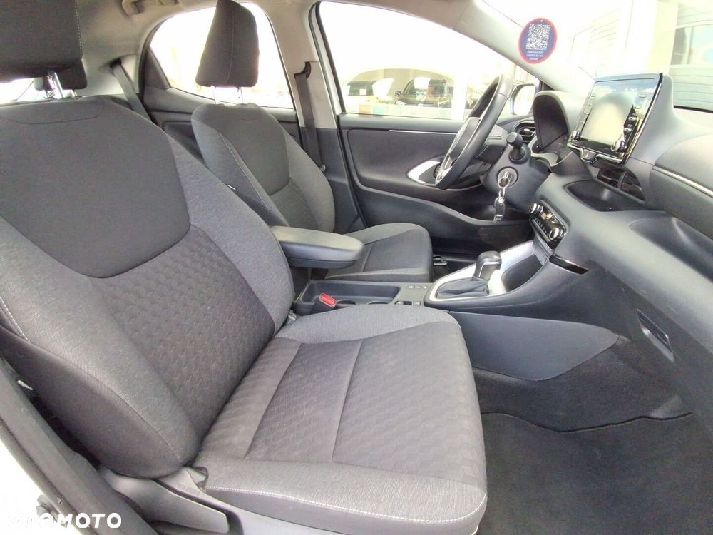 Toyota Yaris Hybrid 1.5 Comfort - 10