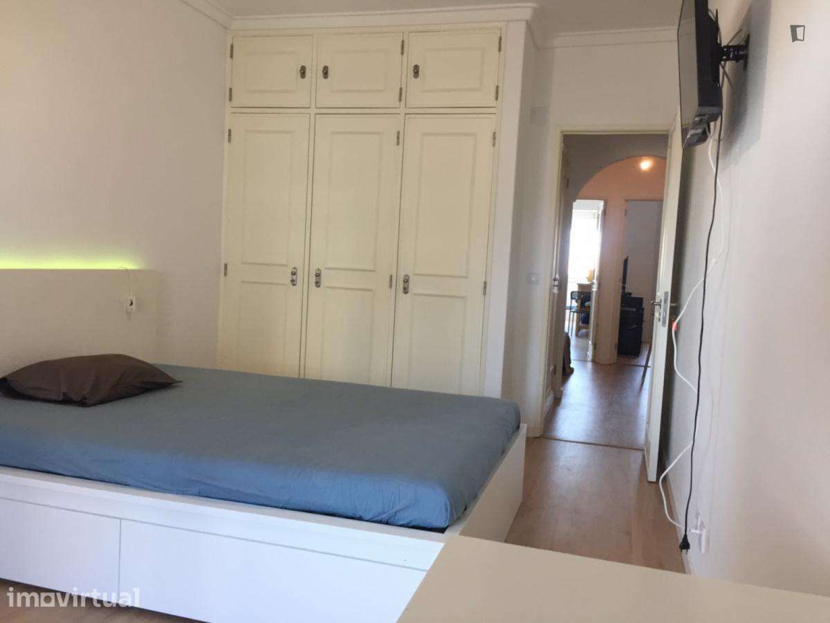 Quarto - localizado em Alvalade Lisbon - Grande imagem: 5/18