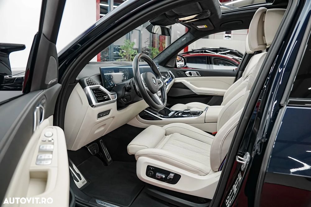 BMW X7 M60i xDrive AT MHEV - 4