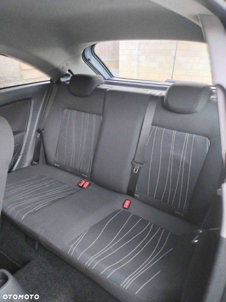 Opel Corsa - 7