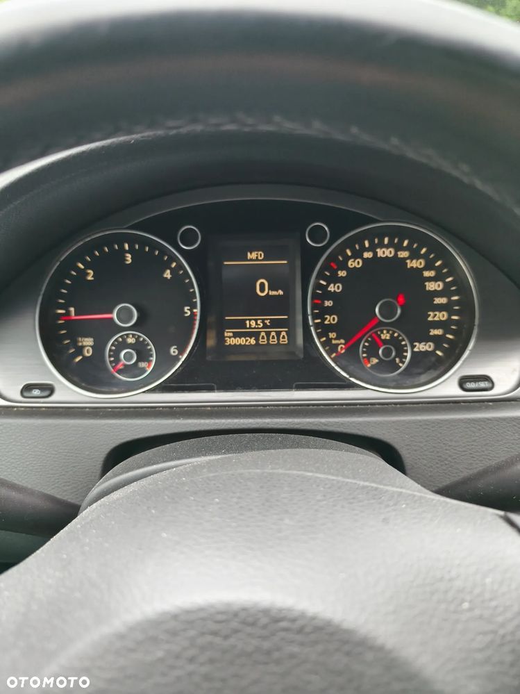 Volkswagen Passat 2.0 TDI Comfortline Optimum - 5