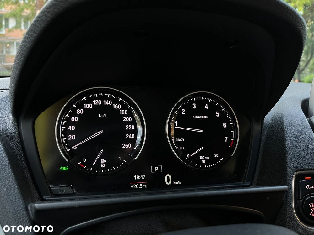BMW Seria 1 120i - 9