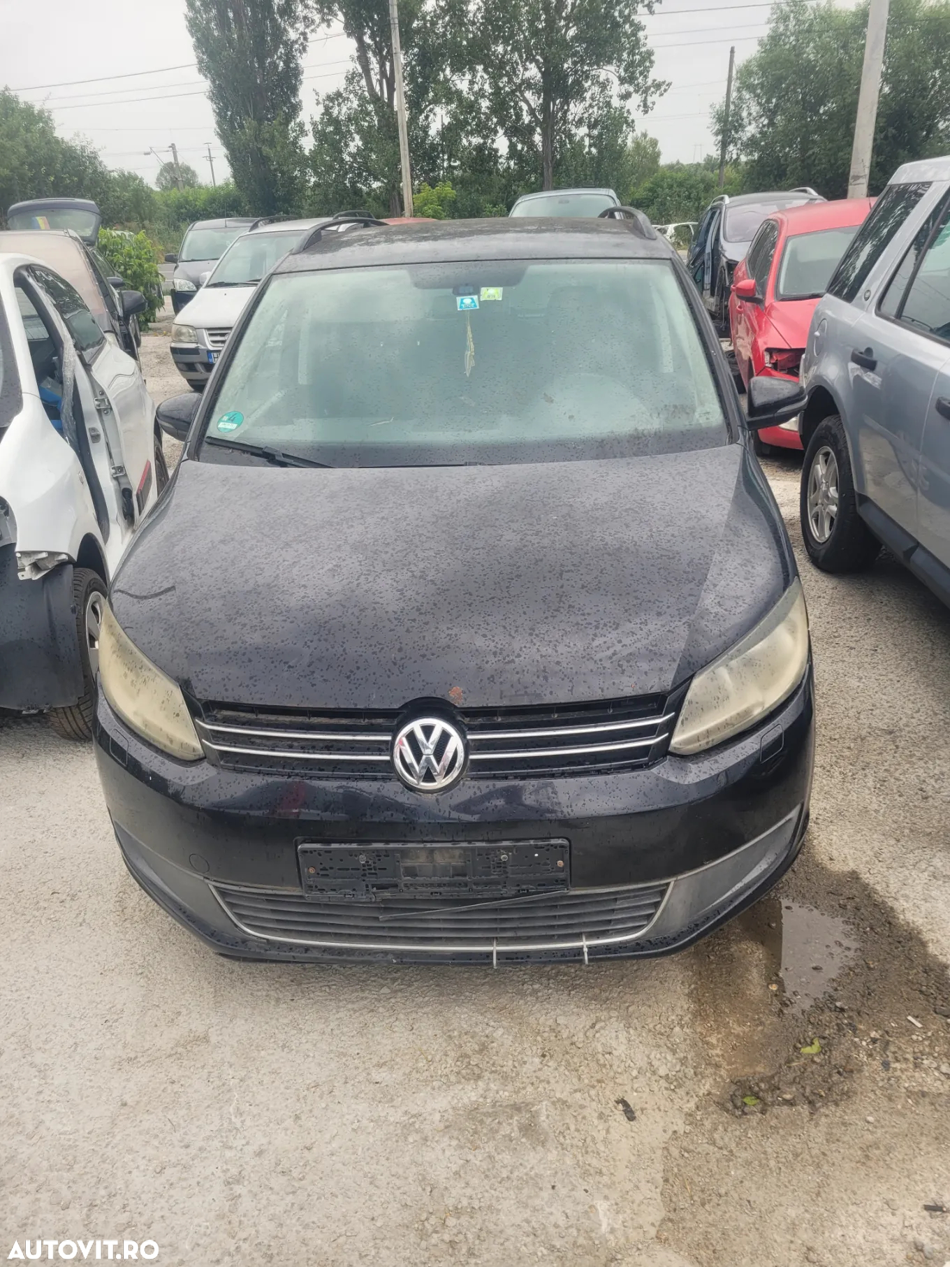 Dezmembrez volkswagen touran an 2013 - 2